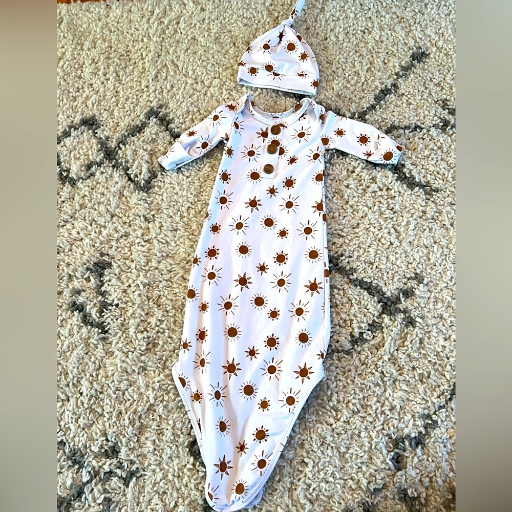Caden Lane Newborn Gown & Cap